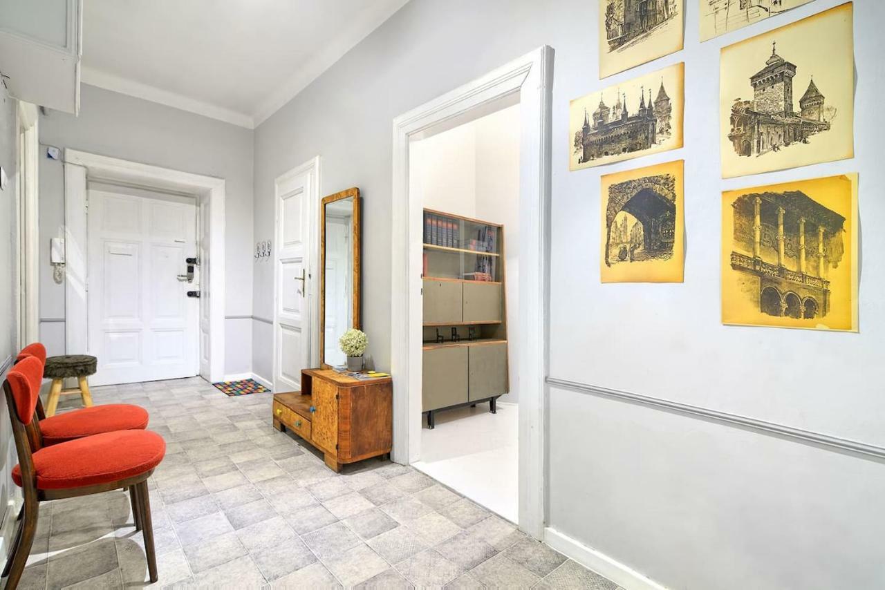 Luxury Retro Apartment, City Center, Wifi Krakau Buitenkant foto