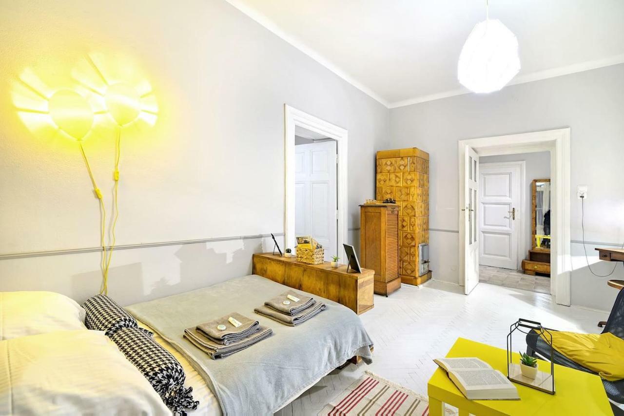 Luxury Retro Apartment, City Center, Wifi Krakau Buitenkant foto